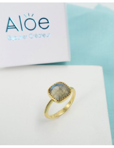 Bague Juliette carrée en plaqué or avec Labradorite Aloe Bijoux