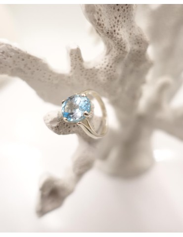 Bague en Argent avec Topaze bleue "Alice" Aloe Bijoux