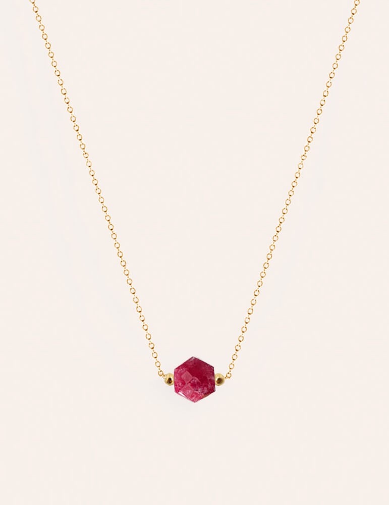 Collier Chaîne en Plaqué Or avec Rubis Hexagonal Aloe Bijoux